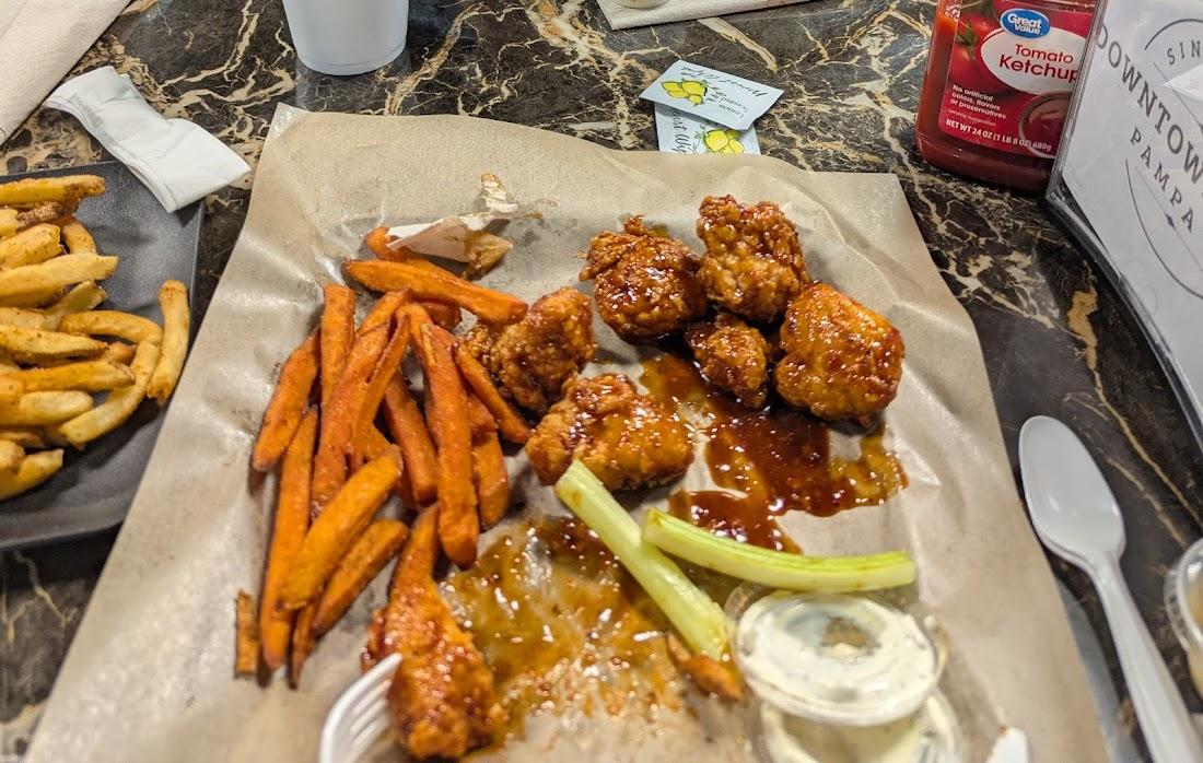 Downtown Wings Gallery Image 5